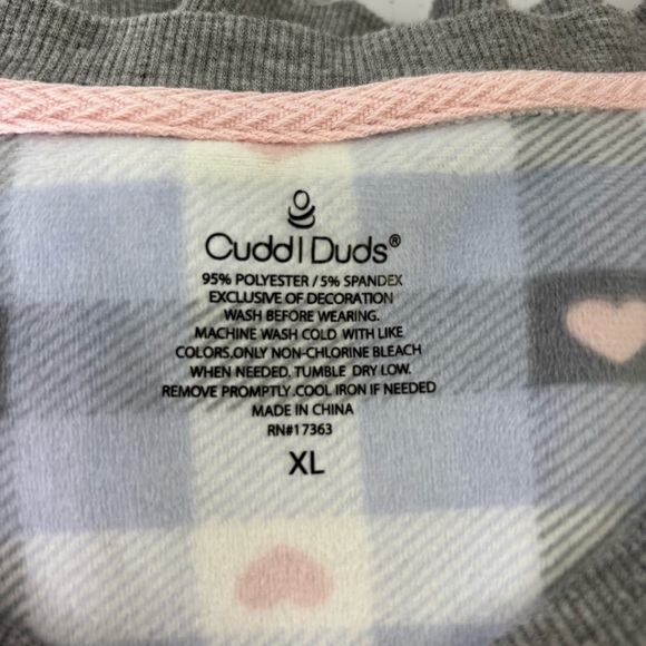 Cuddl Duds Pajamas - Picture 2 of 6